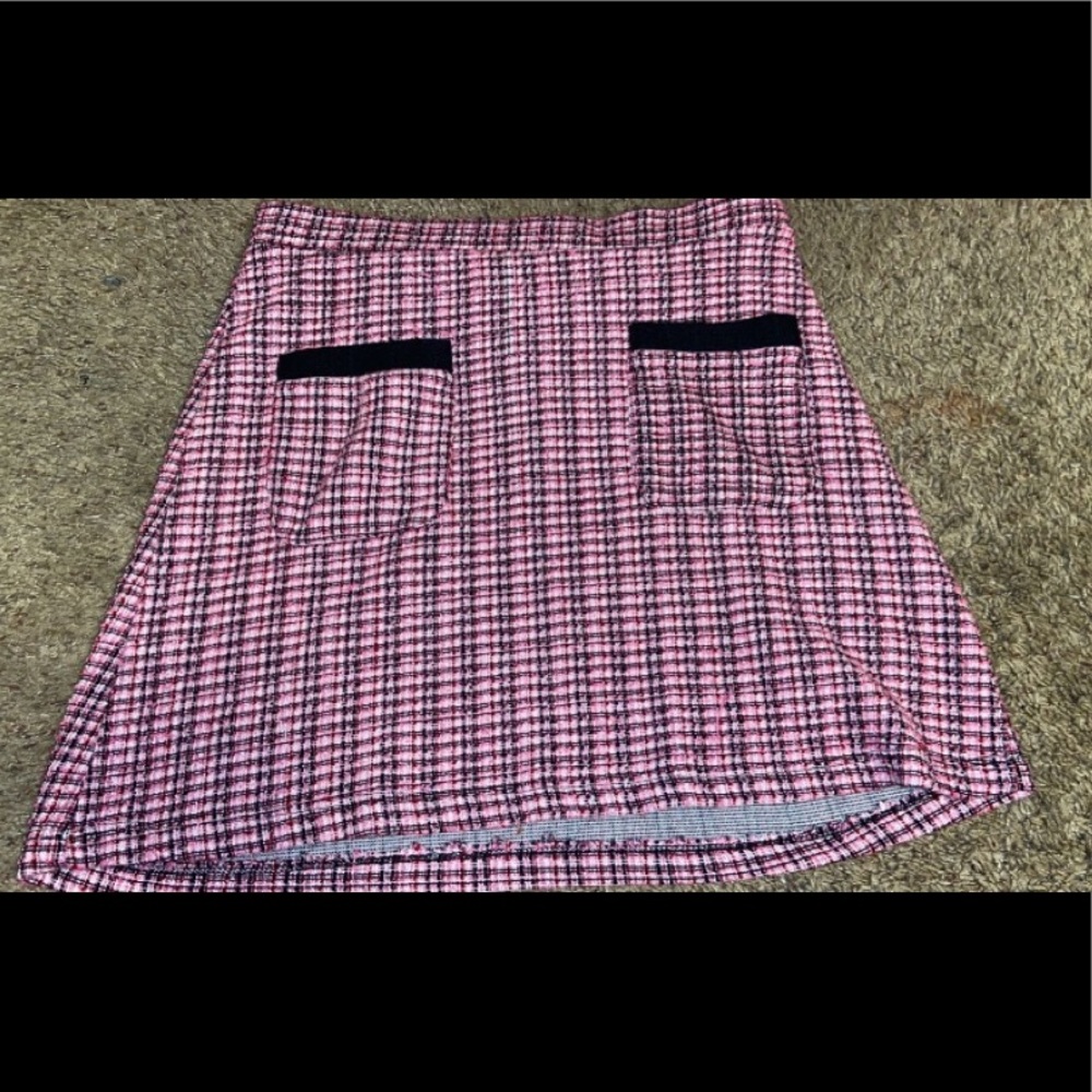 Slim fit mini skirt
